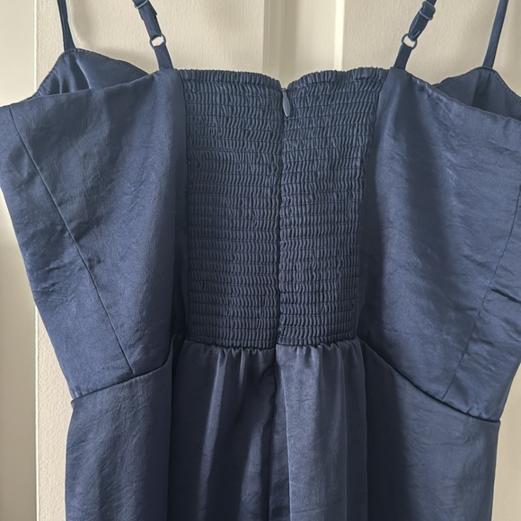 Aritzia Wilfred navy zip up back dress - Picture 6 of 6